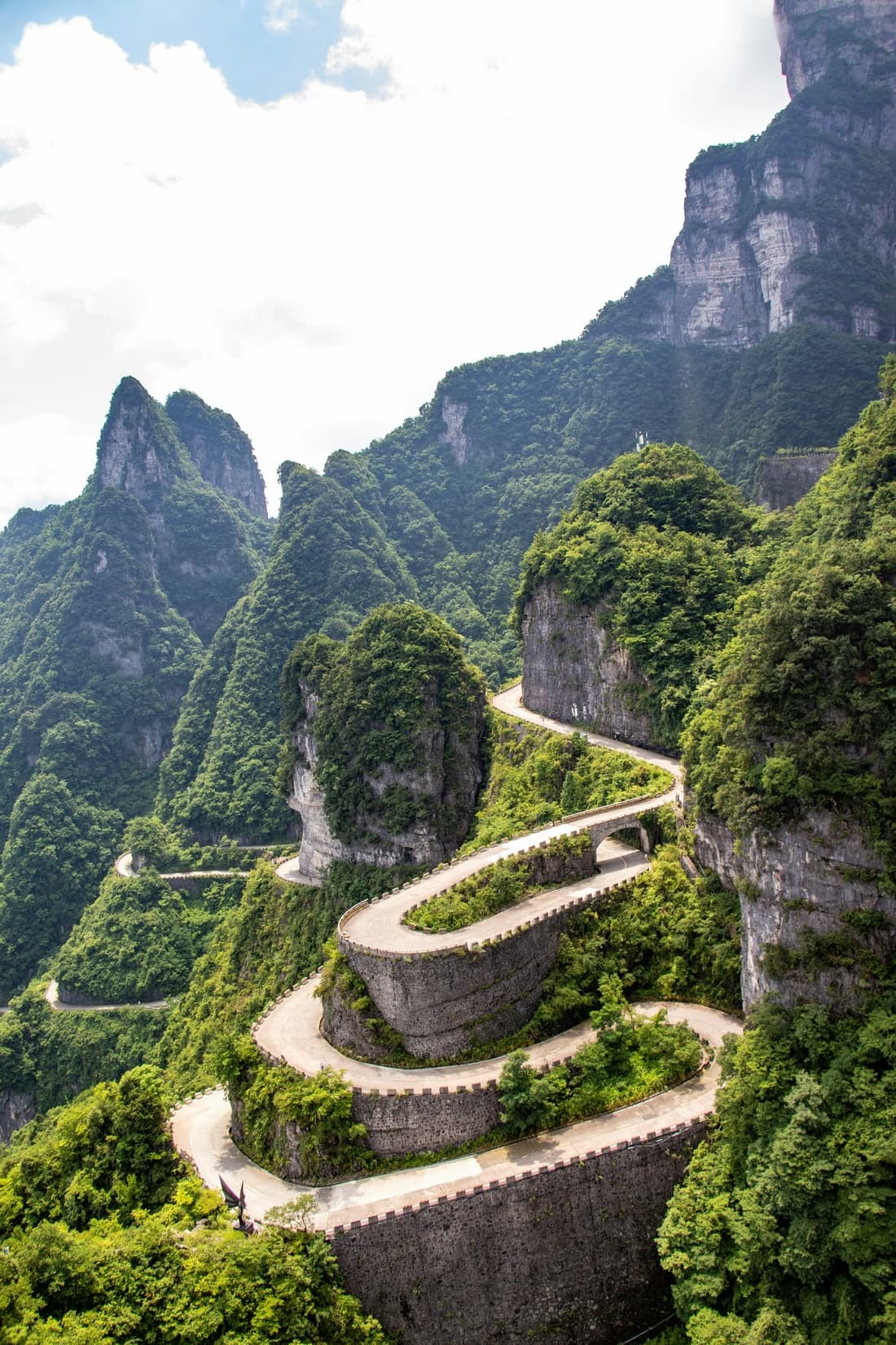 Zhangjiajie gallery view 6