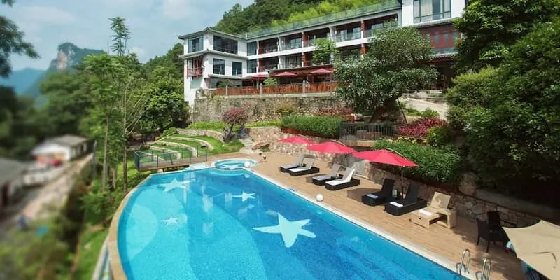 Yangshuo Li River Resort exterior